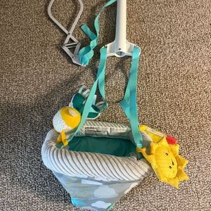 Evenflo ExerSaucer Sweet Skies Doorway Jumper 4 Removable Toys Baby